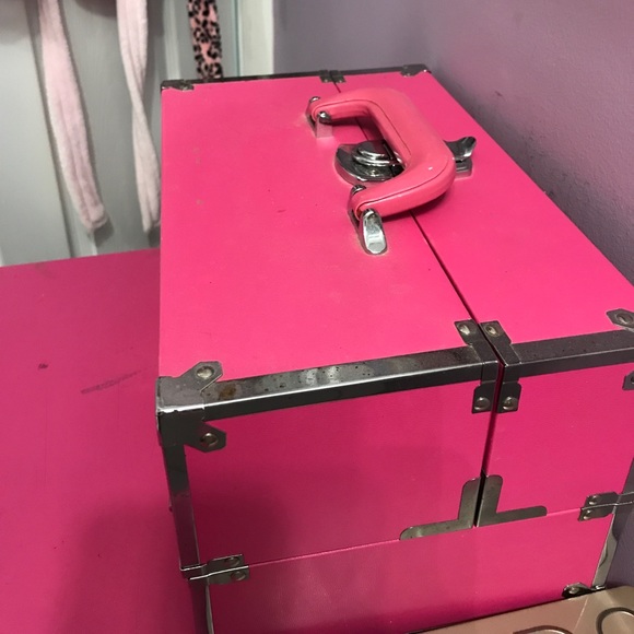 Makeup box - Picture 3 of 4